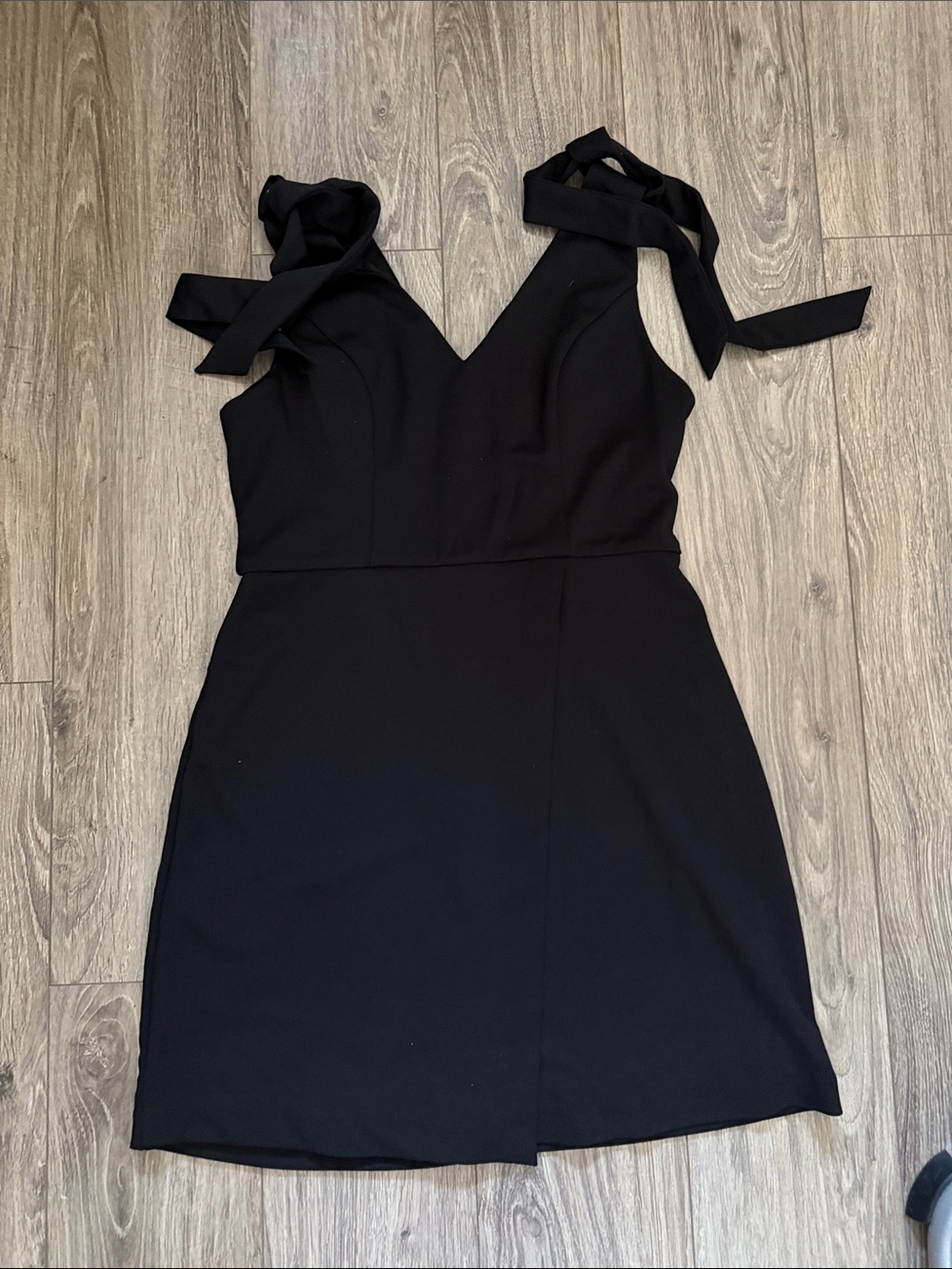 BCBG Generation Classic Black Tie-Shoulder Women's Dress